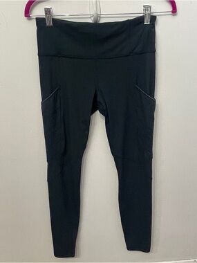 Lululemon Speed Up MR Tight 28"
Brushed